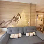 Apartman Z Prywatna Sauna I Widokiem Na Tatry Kulkolandia Sala Zabaw Balia